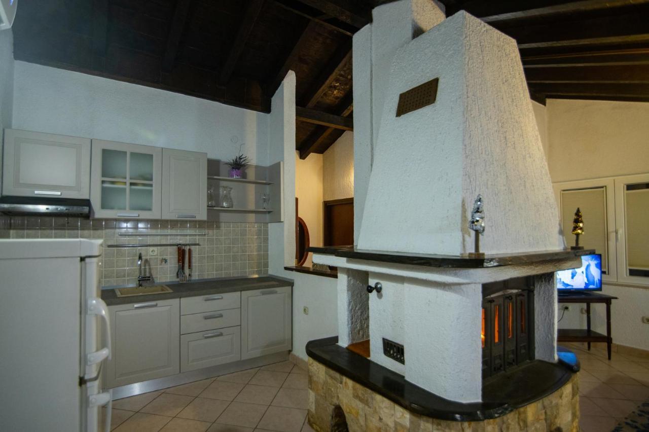 Holiday House Cvita Biograd Na Moru Eksteriør billede