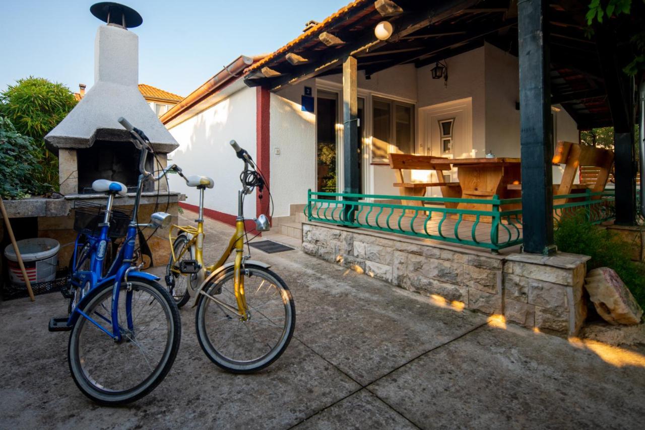 Holiday House Cvita Biograd Na Moru Eksteriør billede
