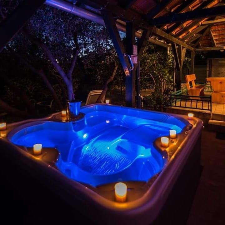 Holiday House Cvita Biograd Na Moru Eksteriør billede